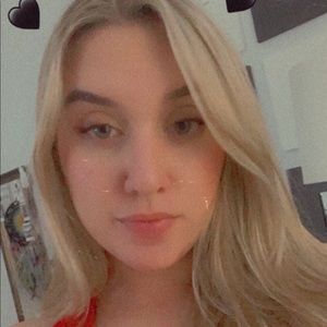 Meet your Posher, Kat